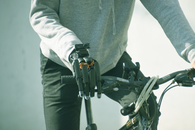 prosthetic hand with AI PROTOTYPE 9